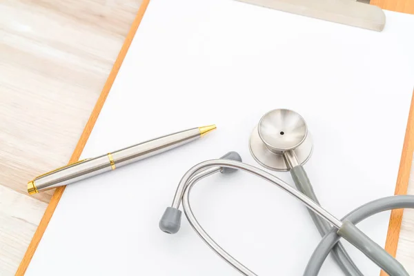 Stethoscope on Patient information — Stock Photo, Image