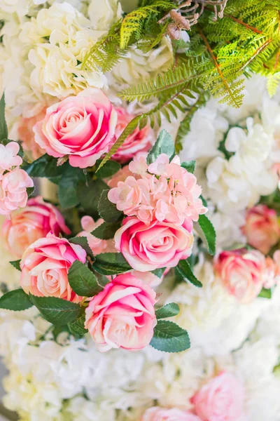 Beautiful flowers for valentines and wedding scene . — Stock Photo, Image
