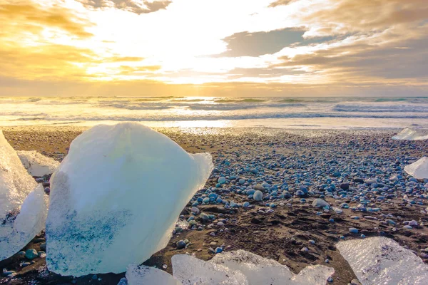 Icebergs in Glacier Lagoon, Iceland . — Stock Photo, Image