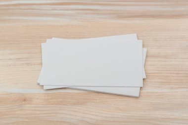 Kartvizit ahşap tablo.