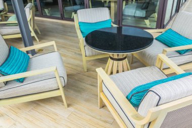 masa ve sandalye Restaurant