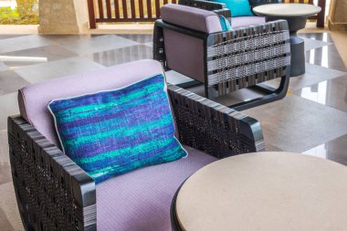 Closeup yastık ile modern mobilya