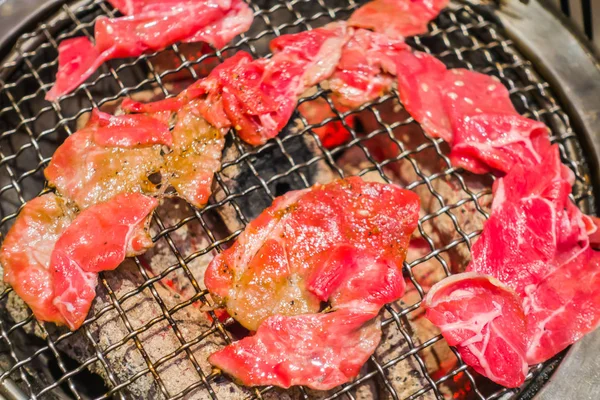 Japansk Stil Raw Färskt Nötkött Het Grill Grill — Stockfoto