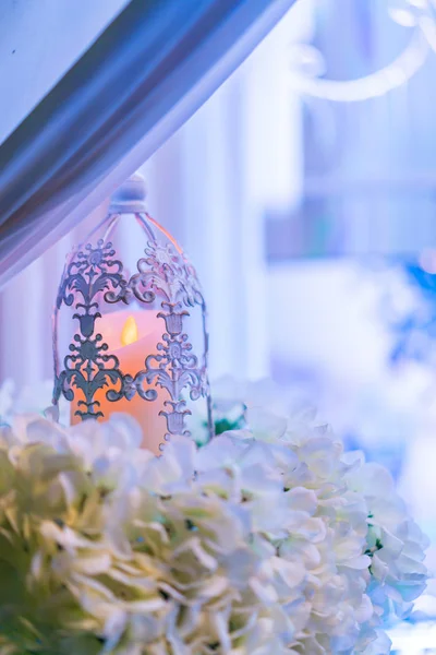 Lanternes Avec Bougie Dans Décoration Scène Mariage — Photo