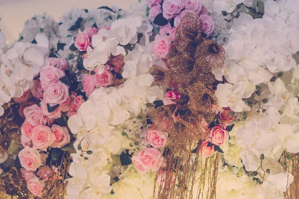 Lindas Flores Para Namorados Cena Casamento Imagem Filtrada Processada Efeito — Fotografia de Stock