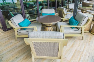 masa ve sandalye Restaurant