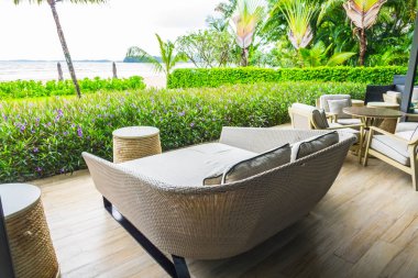 masa ve sandalye Restaurant