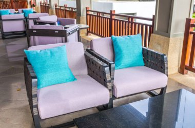 Closeup yastık ile modern mobilya