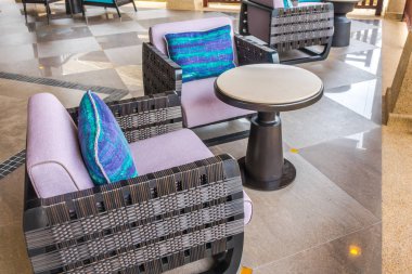 Closeup yastık ile modern mobilya