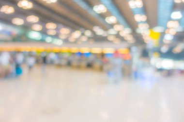 Yolcu havaalanında bulanıklık