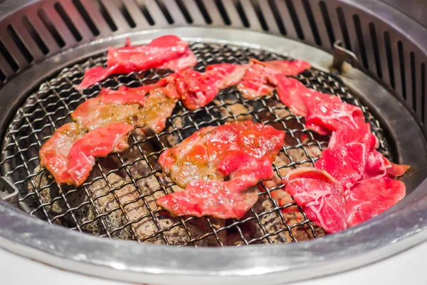 Japanischer Art Rohes Frisches Rindfleisch Auf Heißem Grill — Stockfoto