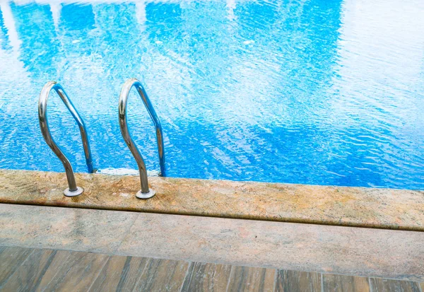 Swimming Pool Stairs — Stock Photo, Image