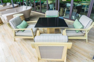 masa ve sandalye Restaurant