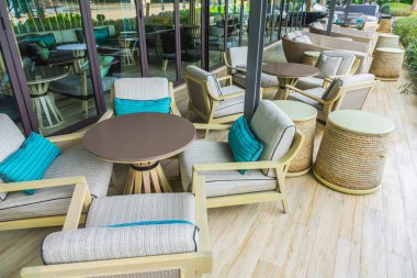 masa ve sandalye Restaurant