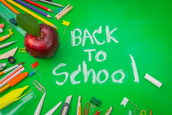 School Supplies Green Chalkboard Back School Background — Stock Photo, Image