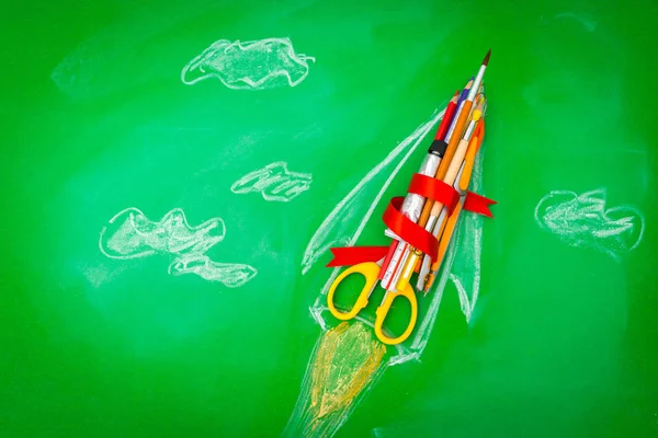 Rocket Made School Supplies Green Chalkboard Back School Background — стоковое фото