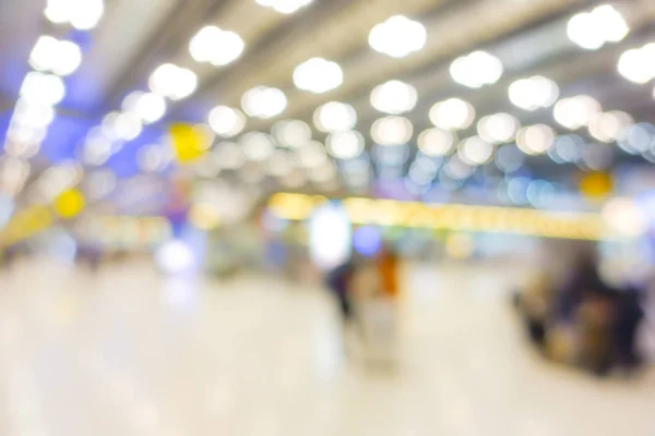 Passageiro embaçado abstrato no aeroporto  . — Fotografia de Stock