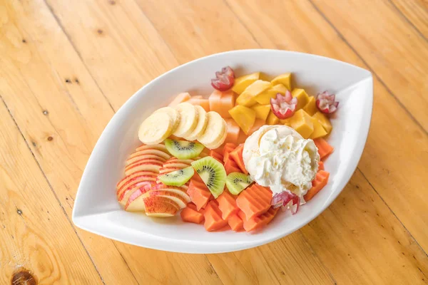 Fresh fruits ice cream on wood table . — Stock Photo, Image