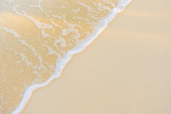 Красивый Тропический Мальдивский Остров Белым Песчаным Пляжем Морем — стоковое фото