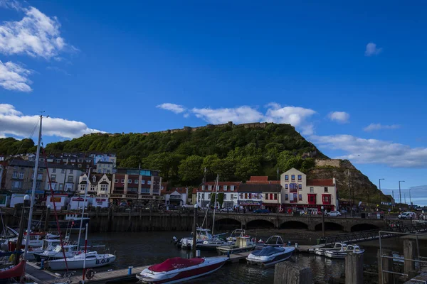 Vista Del Puerto Scarborough Ciudad North Yorkshire Gran Bretaña —  Fotos de Stock