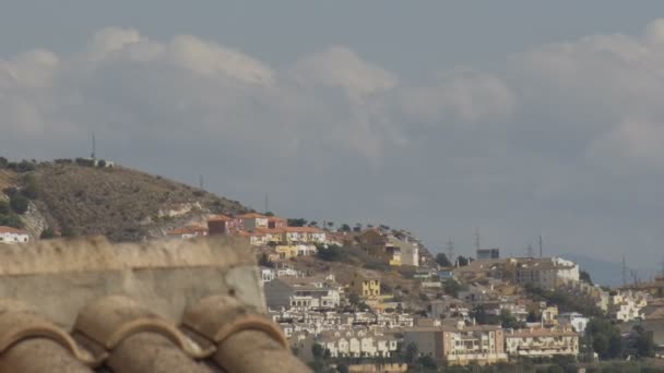 Het vliegtuig op opstijgen, prachtige landschap in de buurt van Malaga — Stockvideo