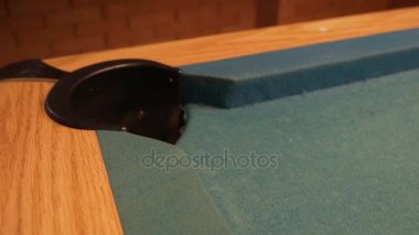Atış dokuz top Amerikan Bilardo, Bilardo cebine gidiyor. 120fps