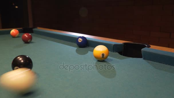 American Pool, the shot nine ball going in billiard pocket — Stock Video