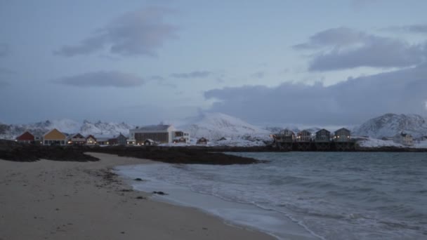 Hermosos fiordos en el norte de Noruega — Vídeo de stock