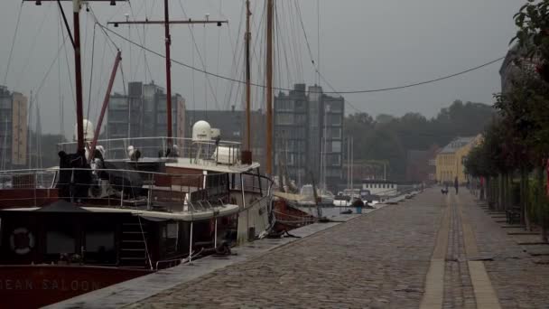 Beau canal de Copenhague, Danemark 01.12.2019 — Video