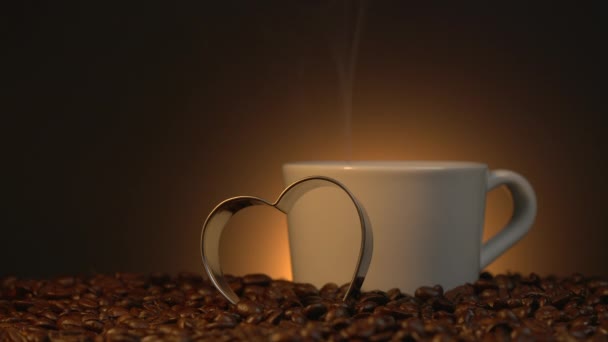 Taza de café con frijoles asados — Vídeo de stock