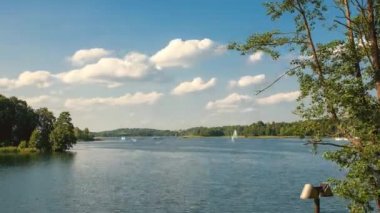 Yelkenli teknelerde Gölü Trakai, Litvanya