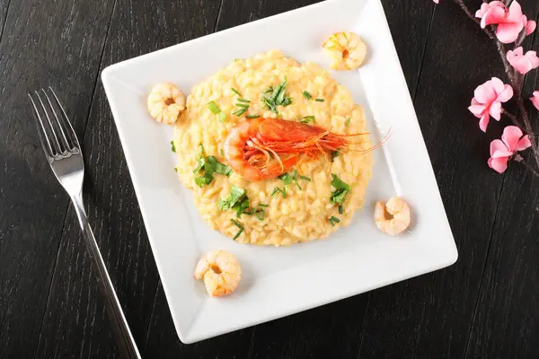 Karides soslu risotto — Stok fotoğraf