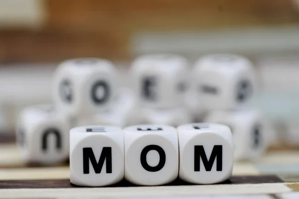 Mãe dados letras — Fotografia de Stock