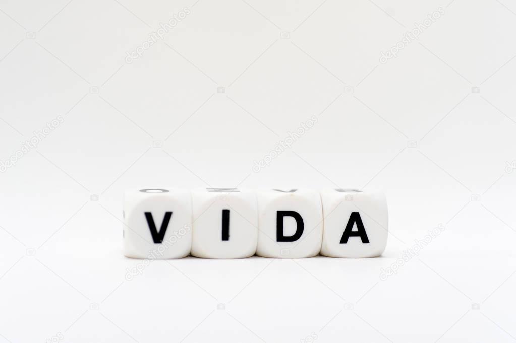 vida dice letters