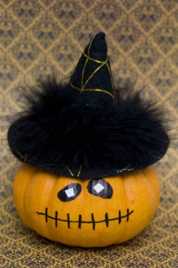 Cadılar Bayramı balkabağı süslemesi