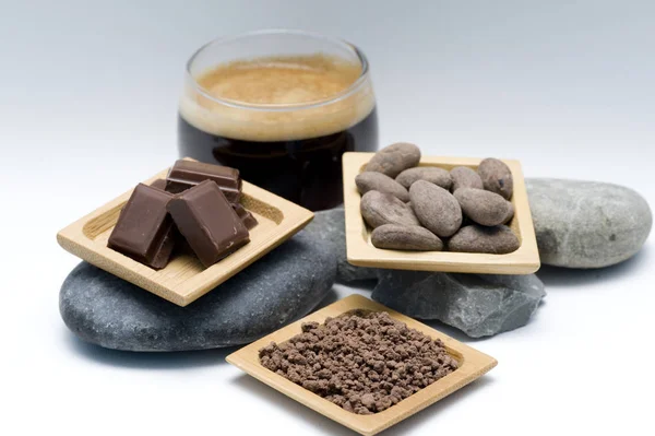 Granos de cacao y café — Foto de Stock