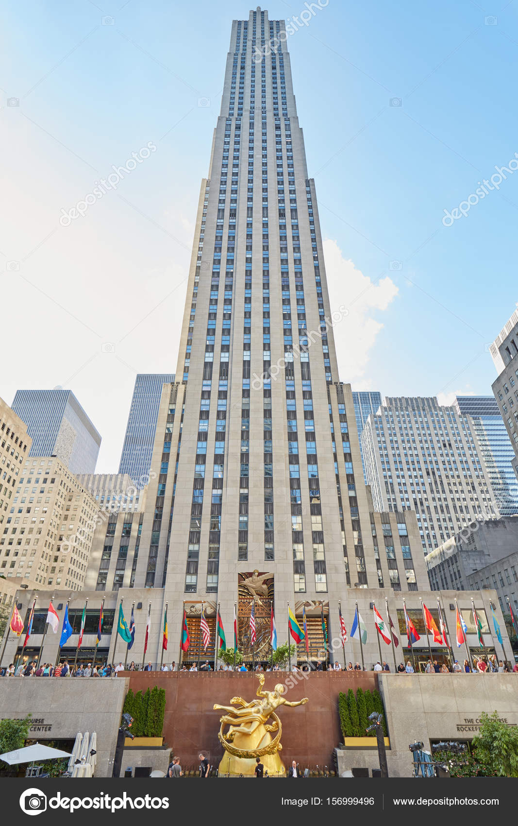 depositphotos_156999496-stock-photo-rockefeller-center-building-in-a.jpg