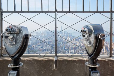 Empire State Binası gözlem güverte ile New York'ta iki dürbün