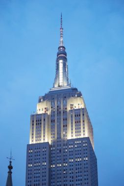Fifth Avenue New York'taki Empire State Binası üst bölümünden