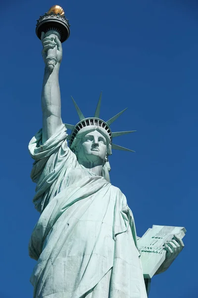 Statua Della Libertà Cielo Azzurro New York — Foto Stock