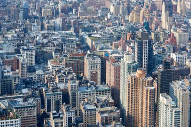 New York'un Manhattan havadan görünümü, gökdelenler arka plan