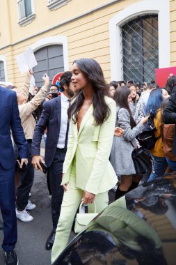 Milan, İtalya - 22 Eylül 2019: Laura Harrier Boss 'un düşüşünden sonra