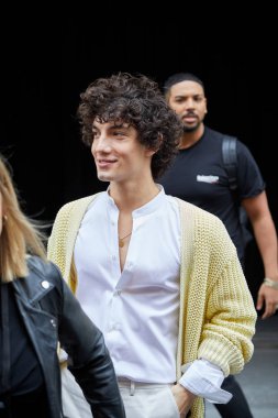 Milan, İtalya - 22 Eylül 2019: Patron modasından sonra Jorge Lopez