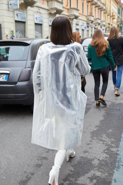 MILAN, ITALY - SEPTEMBER 22, 2019: Woman with white, transparent — Stock Photo, Image