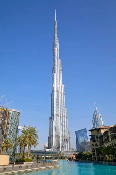 Dubai Emirati Arabi Uniti Novembre 2019 Grattacielo Burj Khalifa Lago — Foto Stock