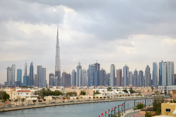Dubaï Burj Khalifa Gratte Ciel Quartier Résidentiel Avec Canal Par — Photo