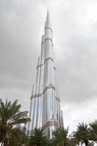 Dubai Spojené Základní Emiráty 2019 Mrakodrap Burj Khalifa Šedá Oblačná — Stock fotografie