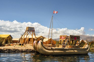 Lake Titicaca Uros Adaları,: Puno, Peru - 25 Eylül 2012