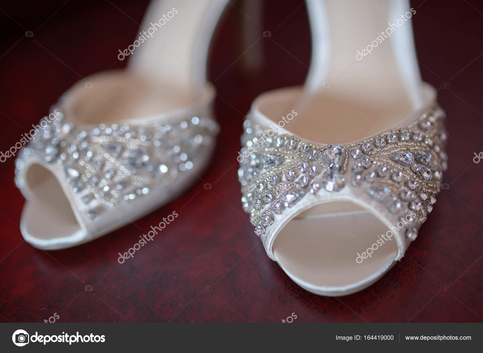 dark red bridal shoes