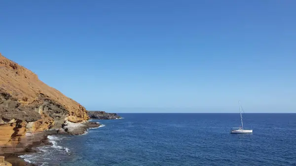 Montana Amarilla Costa Del Silencio Tenerife Islas Canarias España Diciembre —  Fotos de Stock